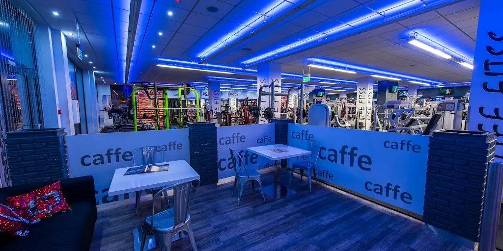 STARS Gym & Fitness 6