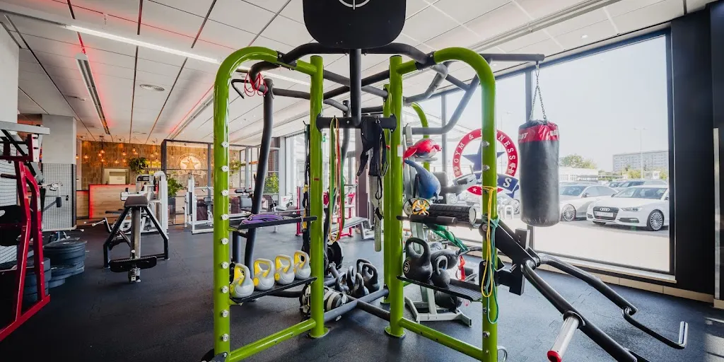 STARS Gym & Fitness 7