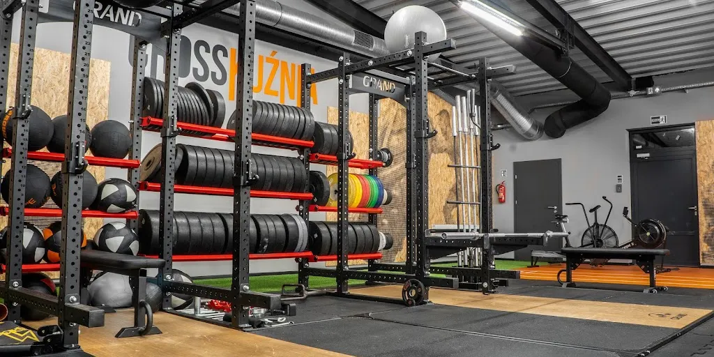 Kuźnia Centrum Atletyki 5