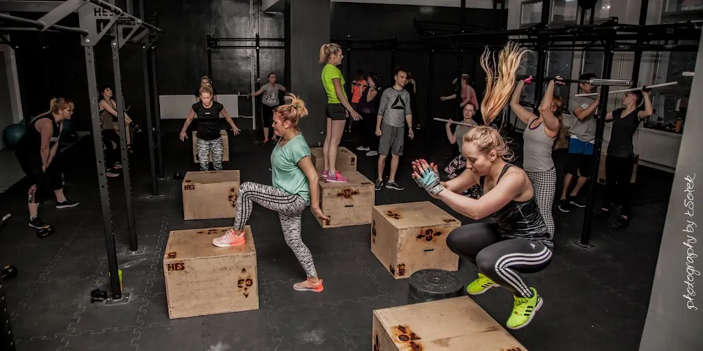 Professional Fitness Center & Functional Strength ProGym Young Szczecin 9