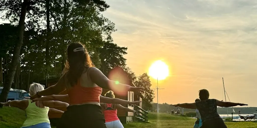 Ocean Yoga Zielona Góra Agnieszka Kościan| Joga| Pilates| Dietetyka| Masaże 7