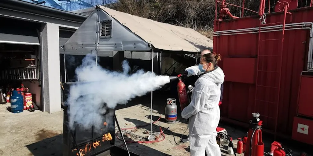 Europejskie Centrum Szkoleń STCW - Kursy dla marynarzy i żeglarzy - kursy STCW / IMO - EUROPEAN STCW CENTER 10