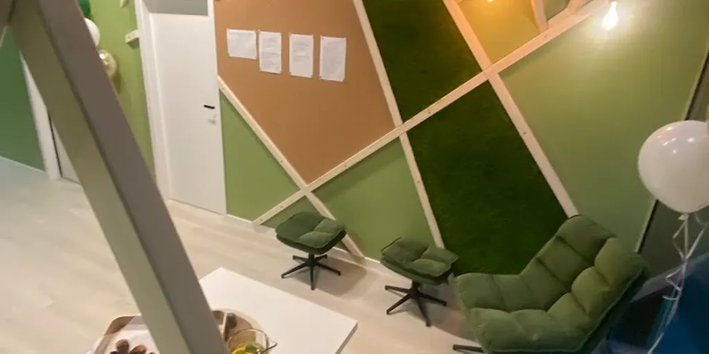 YOGA FOREST STUDIO 3