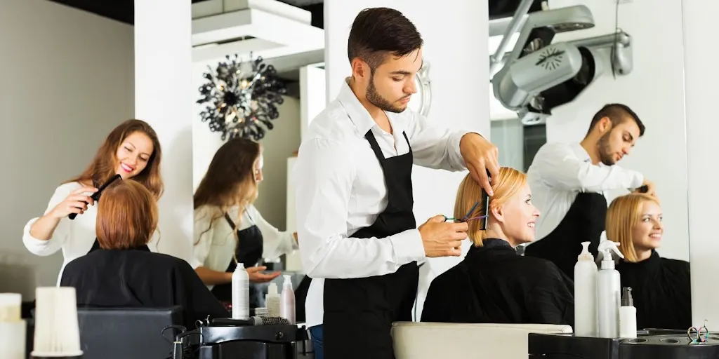 Centrum Kształcenia Zawodowego - Kursy i szkolenia specjalistyczne (ZDZ) 2