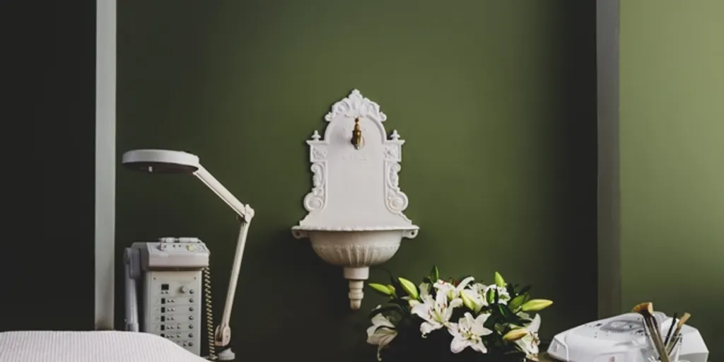 VERDE Massage & Beauty 9