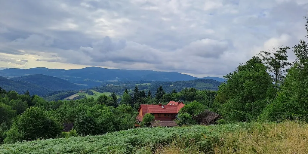 Szkoła Jogi Ałły Raginis 9