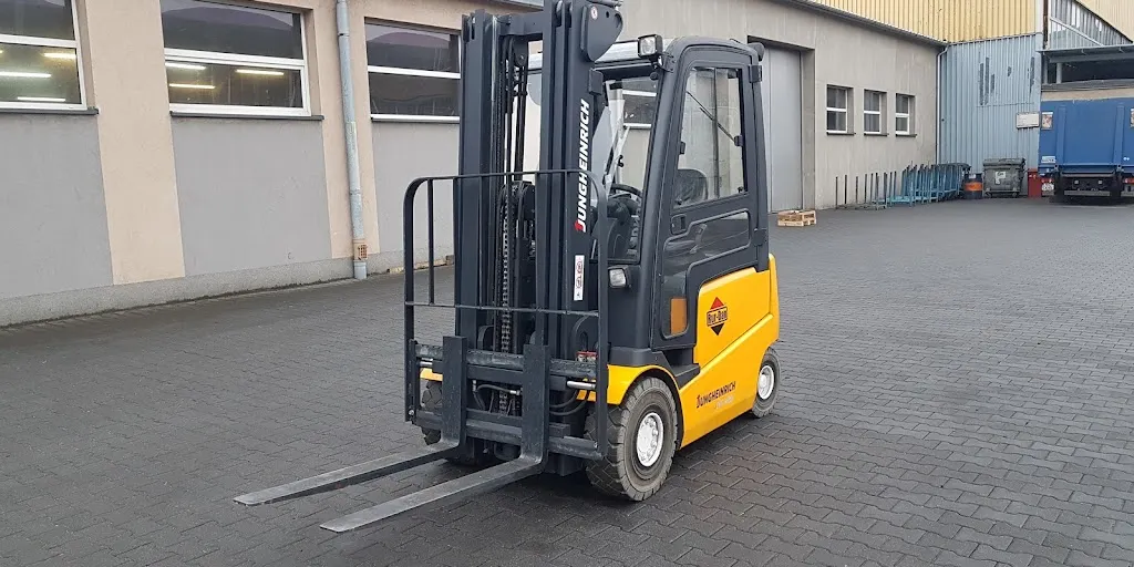 Ośrodek Szkoleń Zawodowych "WUREX" - kursy BHP, SEP, WÓZKI WIDŁOWE, SUWNICE, ŻURAWIE HDS, SPAWALNICZE Częstochowa 3