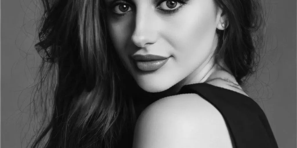 ADRIANNA MAKULSKA BEAUTY Toruń Powiekszanie ust, Mezoterapia igłowa, Szkolenia, Lipoliza iniekcyjna, Makijaż permanentny 1