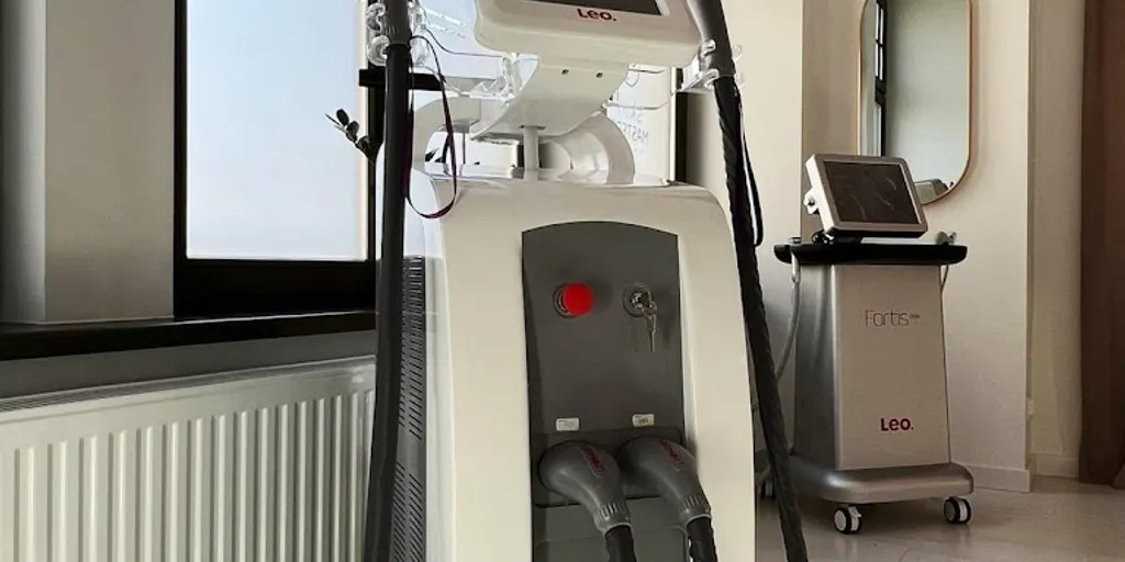 SKIN MASTERS - Kosmetologia - Medycyna estetyczna - Dermatologia 8