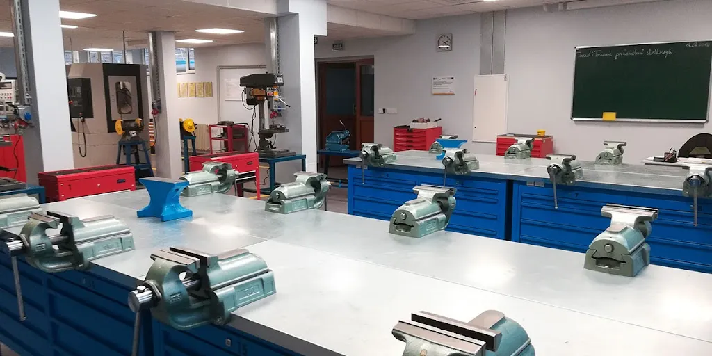 Wojewódzki Zakład Doskonalenia Zawodowego w Szczecinie 9