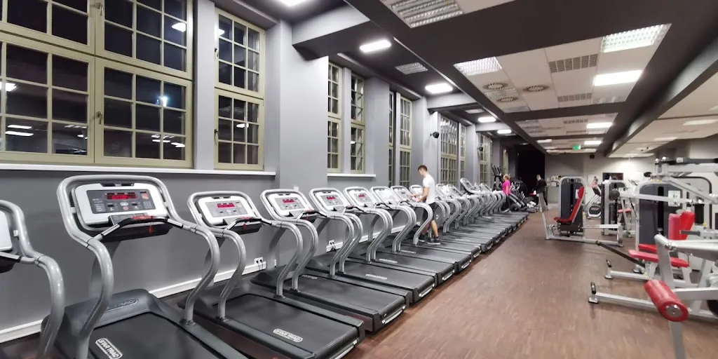 Fabryka Formy Zielona Góra Alpha 1