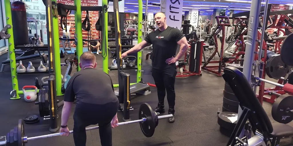 STARS Gym & Fitness 8