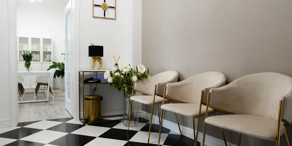 Atelier Umysłu Śródmieście - Centrum Psychoterapii w Warszawie I Psychoterapia Poznawczo-Behawioralna, DBT i Schematów 2