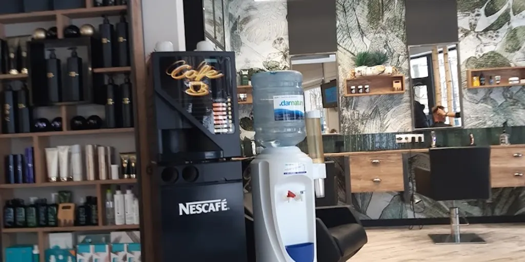 Salon Bartoszewicz – fryzjer – kosmetyka – zabiegi na twarz i ciało 3