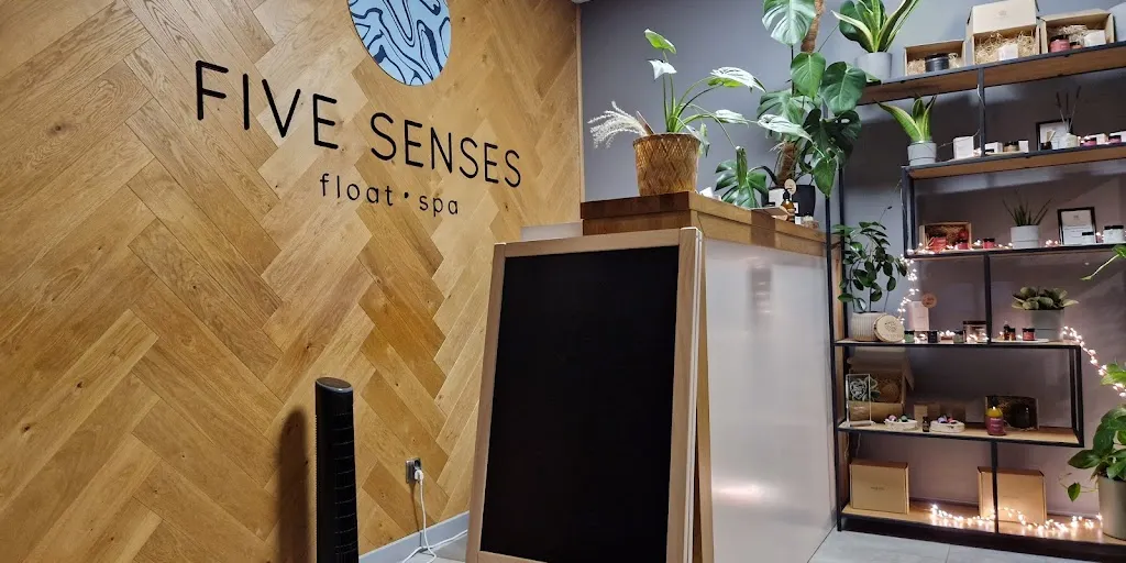 FIVE SENSES float spa 6