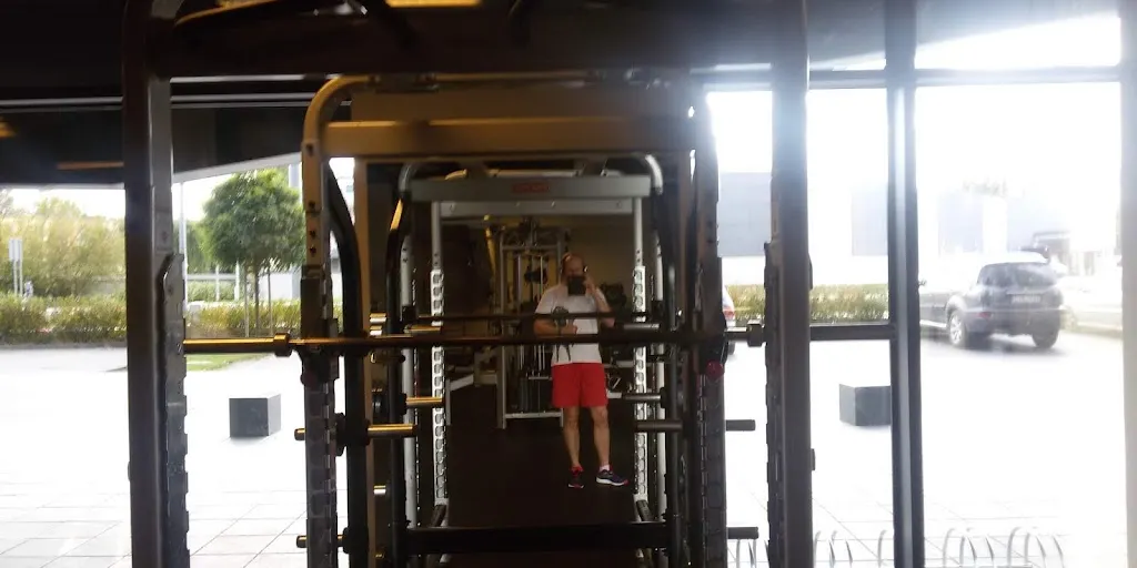 Champion Gym&Fitness 9