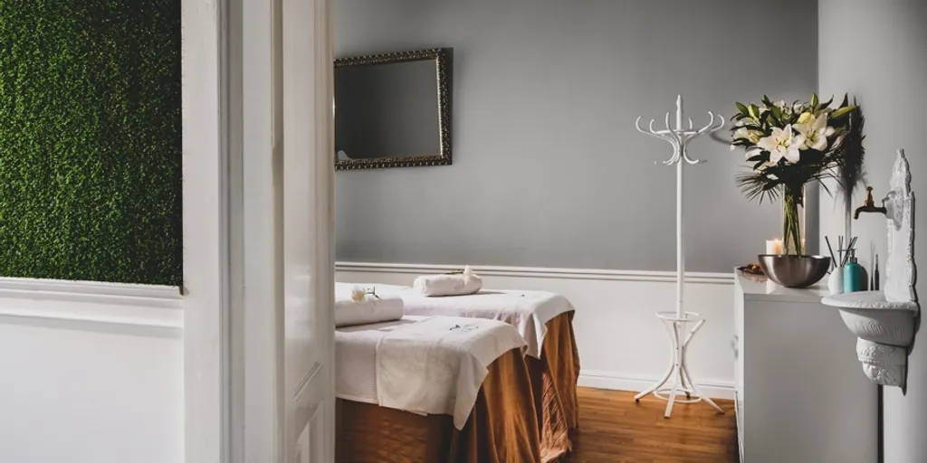 VERDE Massage & Beauty 6