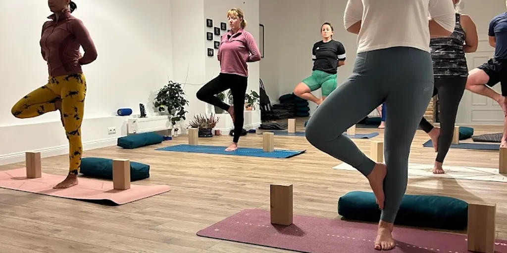 Studio jogi i rozwoju - joga - Moje Miejsce 4