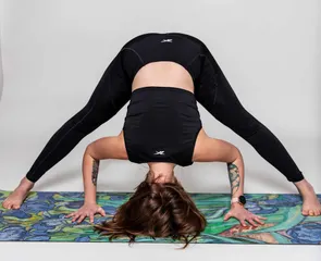 Shakti Joga Toruń. Zajęcia z jogi w Toruniu. Anastasiia Sakharova