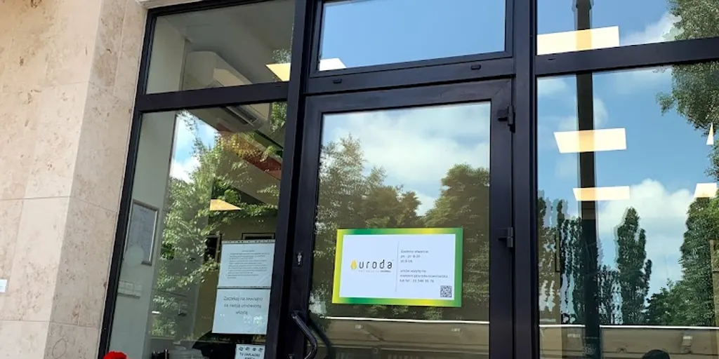 Uroda hair salon by Goldwell 4