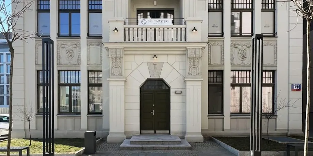 SKIN MASTERS - Kosmetologia - Medycyna estetyczna - Dermatologia 2