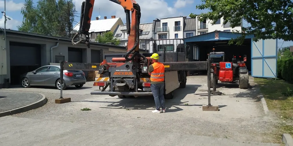 Efekt - Kursy na wózki widłowe, żurawie wieżowe 6