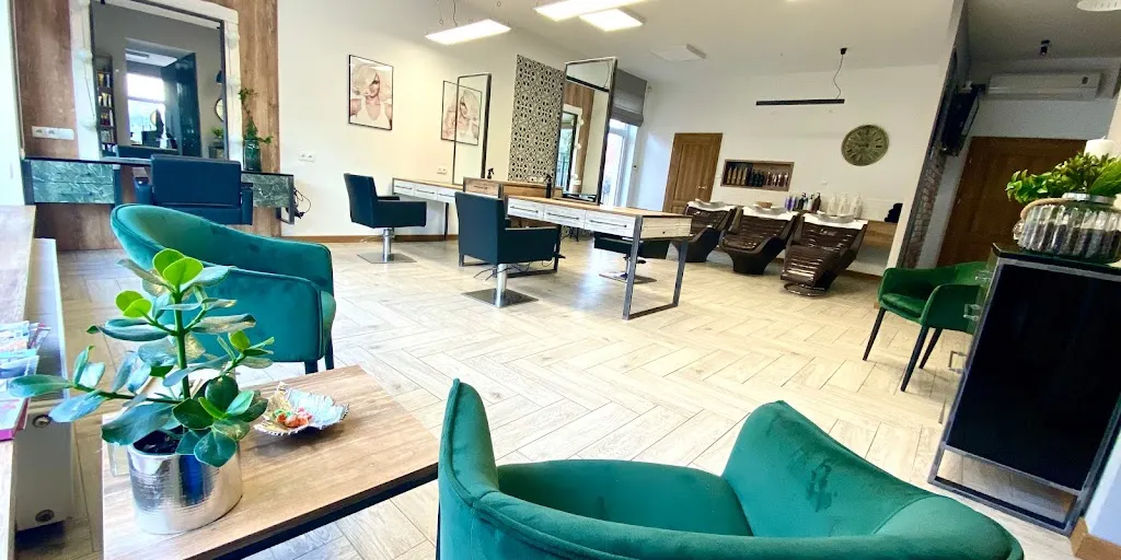 Salon Bartoszewicz – fryzjer – kosmetyka – zabiegi na twarz i ciało 1