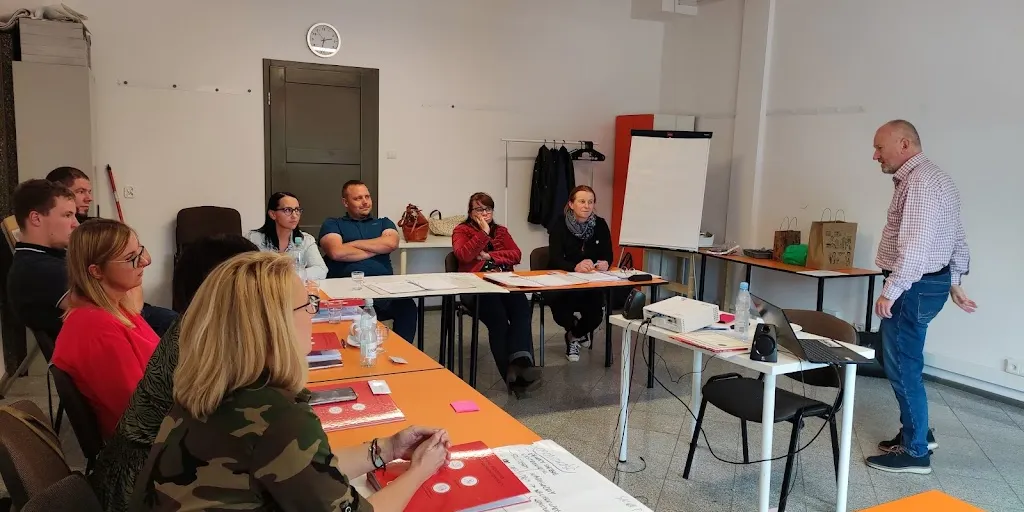 GAUM - Gdańska Akademia Umiejętności Menedżerskich [BIURO] 1