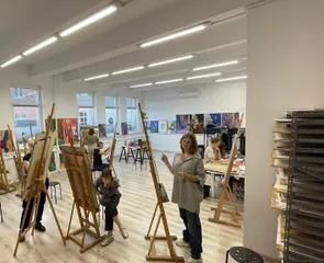 Pracownia 22, kurs rysunku i malarstwa, przygotowanie na ASP oraz Politechnikę