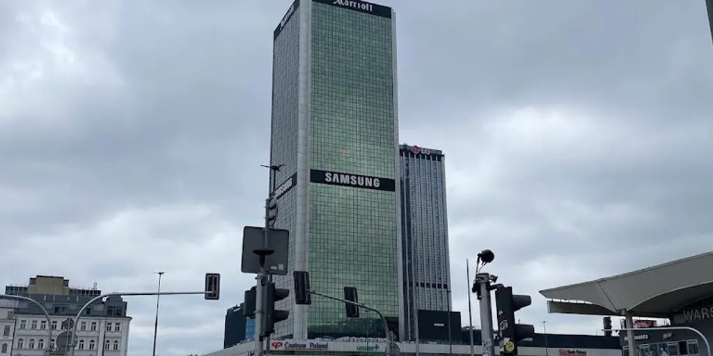 Well Fitness - Siłownia i klub fitness Warszawa, Złote Tarasy 7