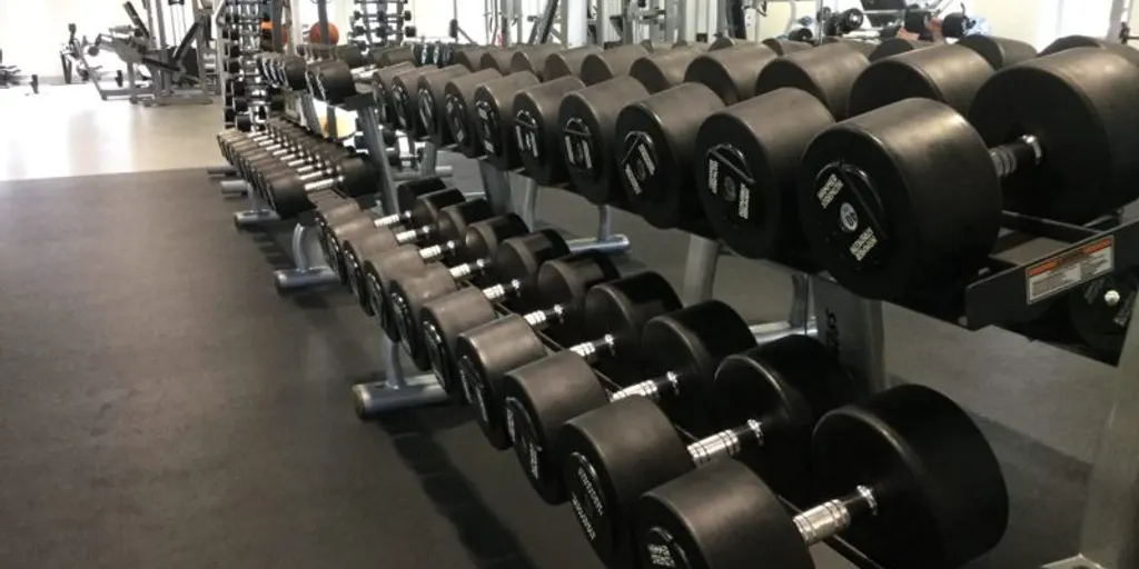 Professional Fitness Center & Functional Strength ProGym Young Szczecin 8