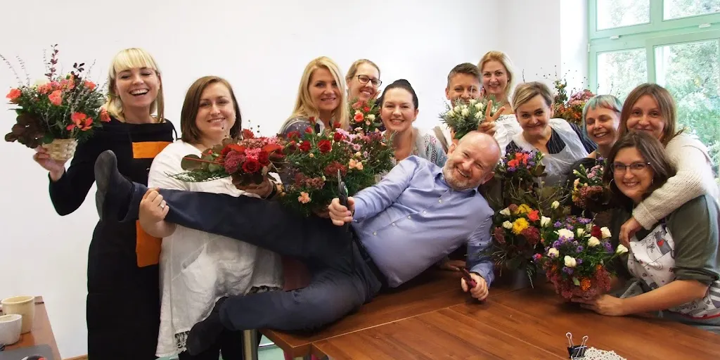 GAUM - Gdańska Akademia Umiejętności Menedżerskich [BIURO] 4