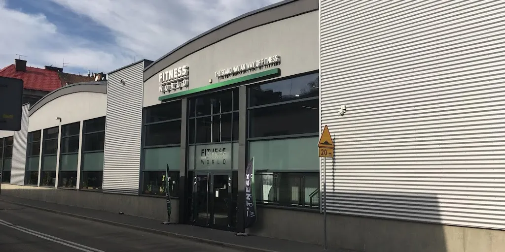 Well Fitness - Bielsko-Biała, Nowe Miasto 4