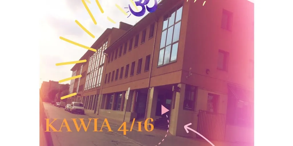 Szkoła Jogi "Ogród Jogi" 8