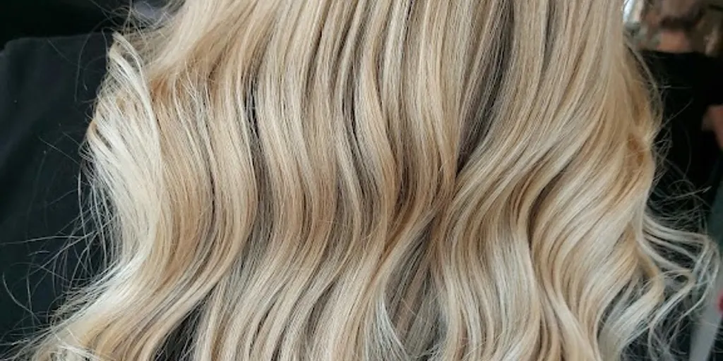 Salon Bartoszewicz – fryzjer – kosmetyka – zabiegi na twarz i ciało 6