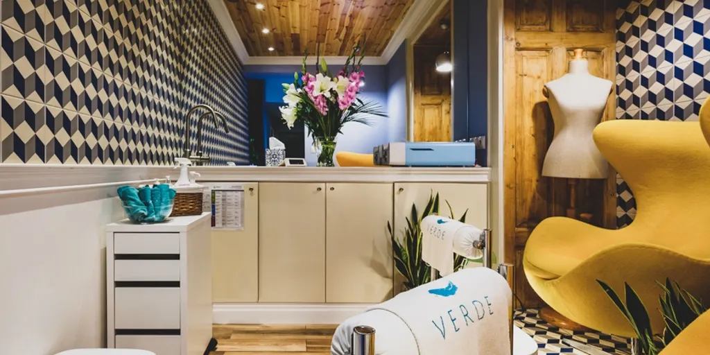 VERDE Massage & Beauty 4